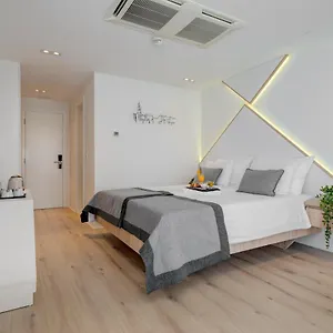Pax 3*, Split Croatia