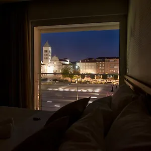 Couette-café Domus Romana Lux, Zadar