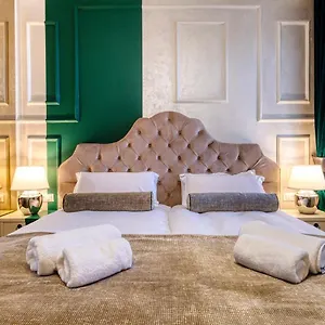 Riva Palace - Design Gasthuis